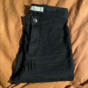 BLACK JONI HIGH RISE JEANS
